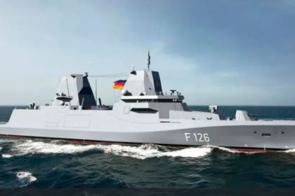 Fregata ktora pohltila miliardy pozostava len na papieri Nemecko sa nedockalo najvacsiej bojovej lode