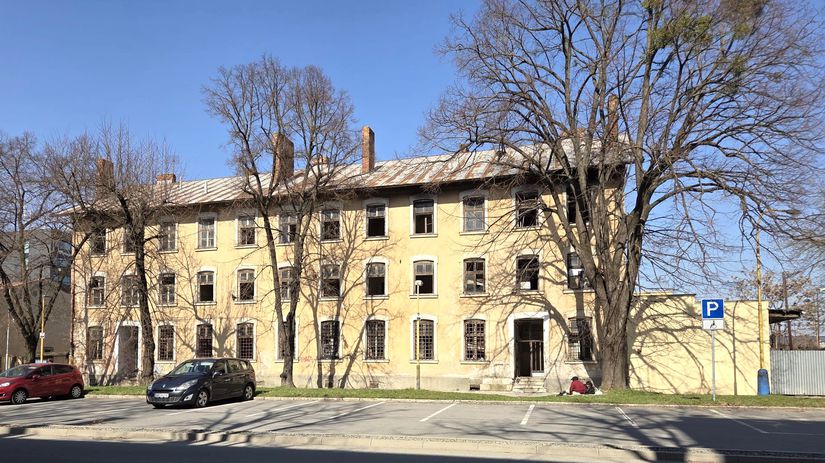 Koniec strasidla na Masarykovej Chatravajuce uciliste v Kosiciach bude zburane