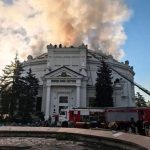 ONLINE Ukrajina opat zautocila na Krym a rusky ropny priemysel hlasene su explozie a poziare