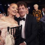 Poslala k vode dalsieho muza Ariana Grande a Ethan Slater sa udajne rozhodli po troch rokoch