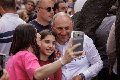 V armenskych volbach sa rozhodovalo o Rusku Ich vysledok Putina nepotesi Preco mu vitaz prekaza