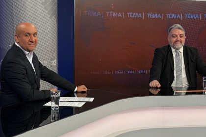 Chmelar Referendum je na zrusenie no museli by sme byt normalnou krajinou Progresivci su Nadovi ministranti