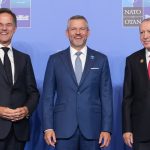 Samit NATO odhalil trhliny Politolog S pozeraju na nas cez prsty Slovensko Kyjevu peniaze neda spojenci si uz zvykli