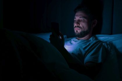 ste denne hodiny online telefonnne telo odhaluje co s nami robia smartfony tieto signaly neignorujte