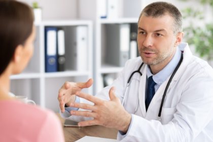 Nove pravidla Lekari posielaju vysledky vysetreni do eZdravia Pacienti maju obavy kto vsetko moze zaznamy vidiet Ako vybavit Uzitocna pravda