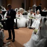 Odkial mam vziat peniaze Ruske zeny sa hrnu do manzelstiev s muzmi ktori sa blizia k istemu skonu aby ziskali miliony rublov