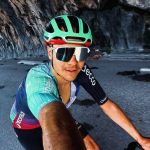 Olympijsky vitaz zmenil karieru Caka ho premiera medzi profesionalnymi cyklistami Zimne sporty Sportweb