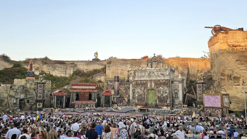 Tosca medzi scalami Taku to operu len tak neuvidite Kultura Spravy