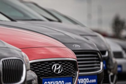 Za prepis aut v mozete zaplatit 33 ale aj 1000 eur Rozhoduje jedna vec Peniaze Uzitocna pravda
